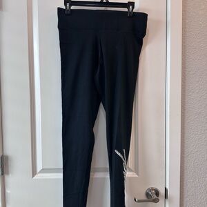 VS Pink black yoga leggings